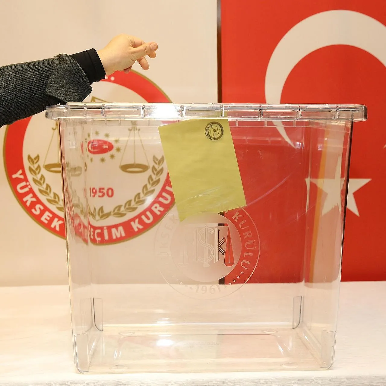 Afyon'da Bu Pazar Seçim Olsa, Hangi Parti Kaç Milletvekili Çıkarır?