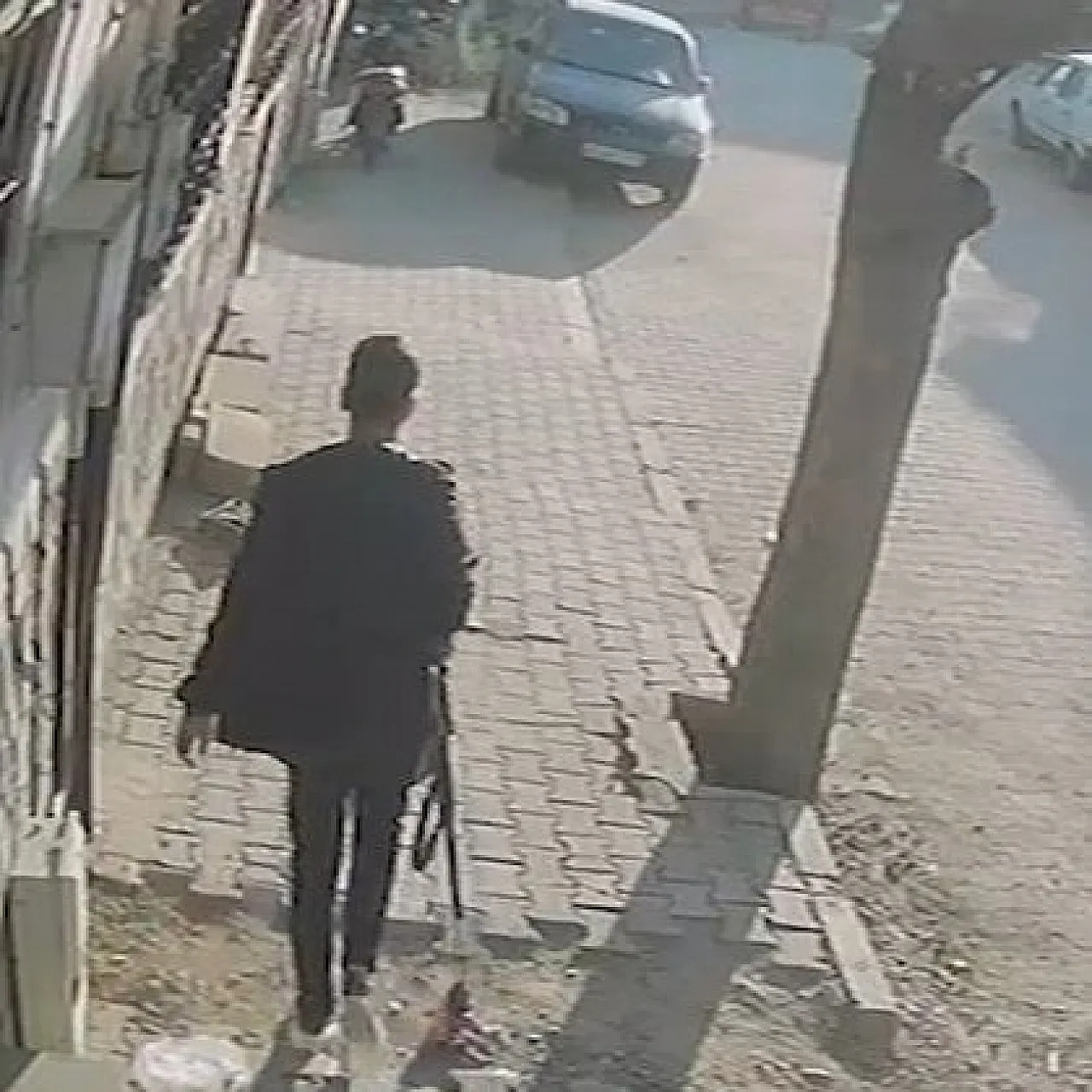 Manisa'da Okul Yakınında Silahlı Saldırı: 11 Öğrenci Yaralandı