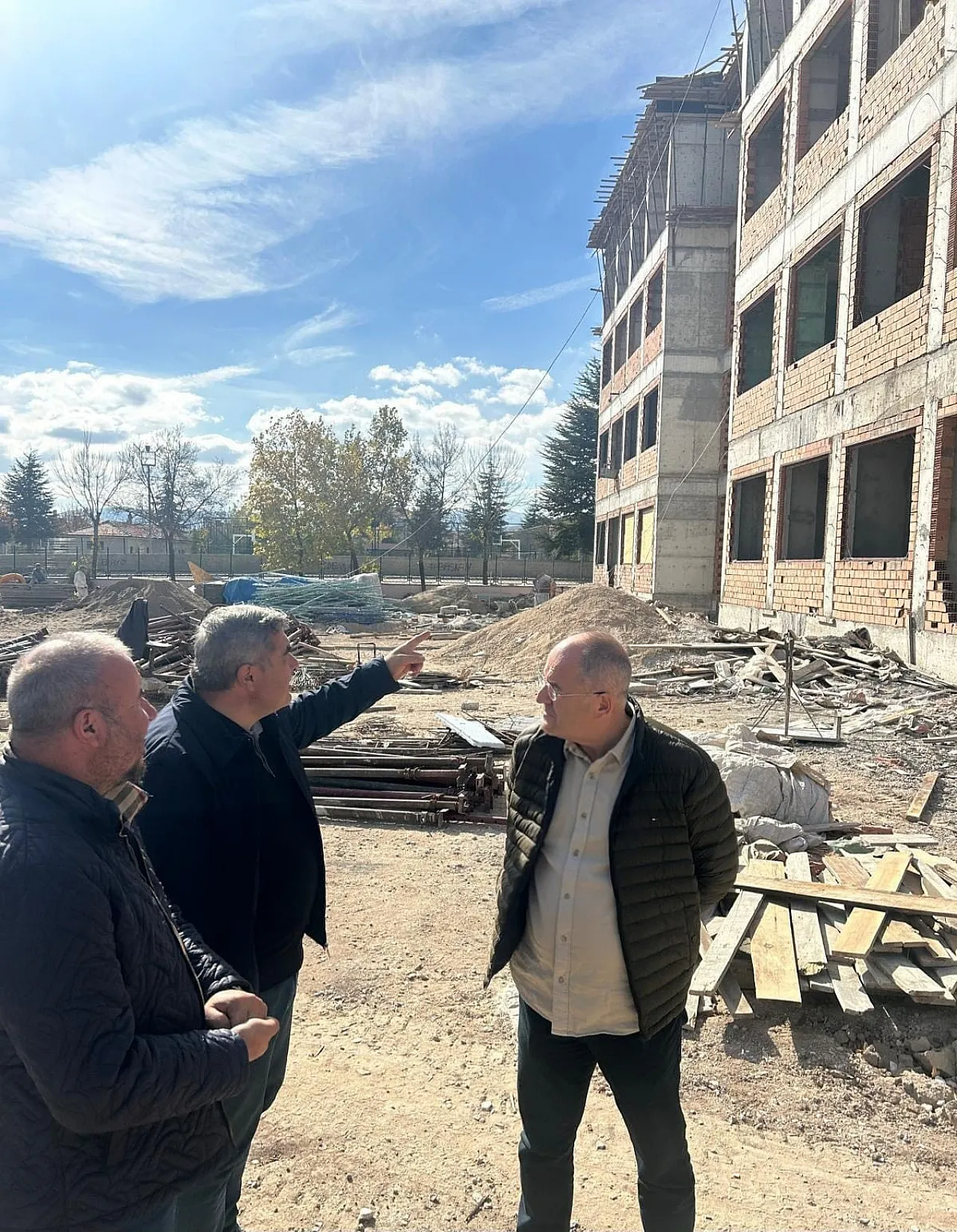 Müdür Sünnetci, Hafta Sonu Da Mesaide