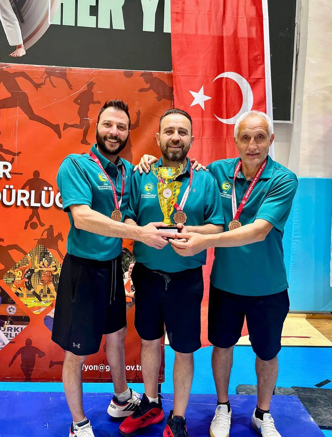 Tarım Ve Orman Müdürlüğü Takımı Teniste İl 3. Oldu