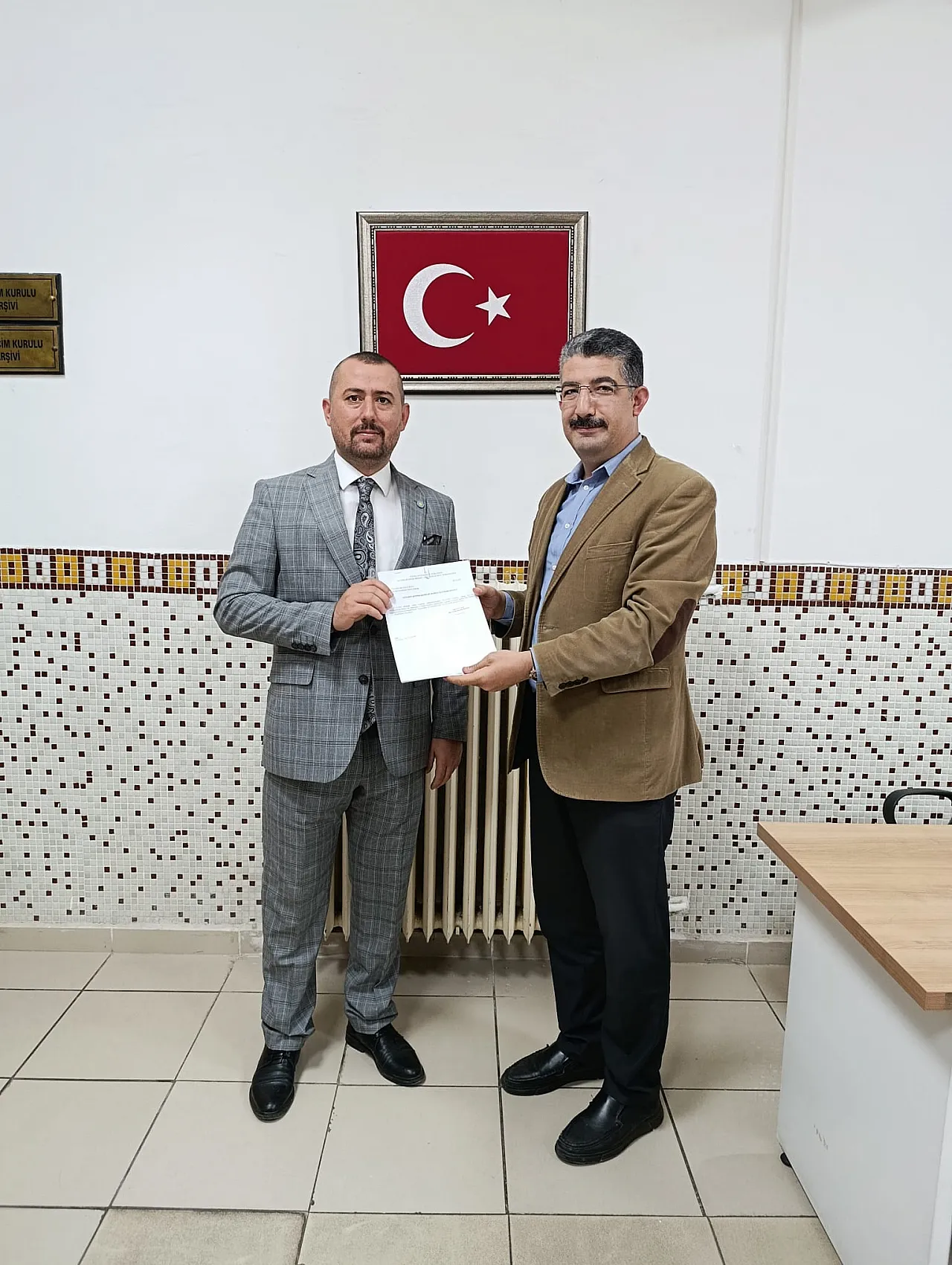 İYİ Parti'de Mazbata Heyecanı