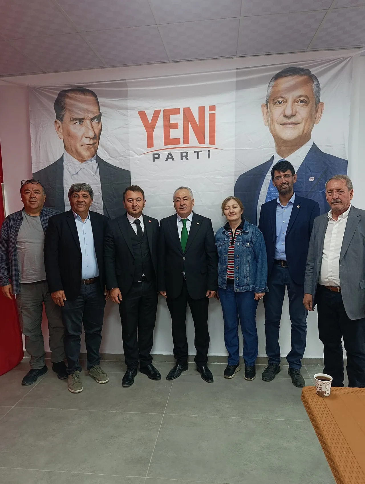 Yeni Parti Afyon'da İlk Kongresini Yaptı