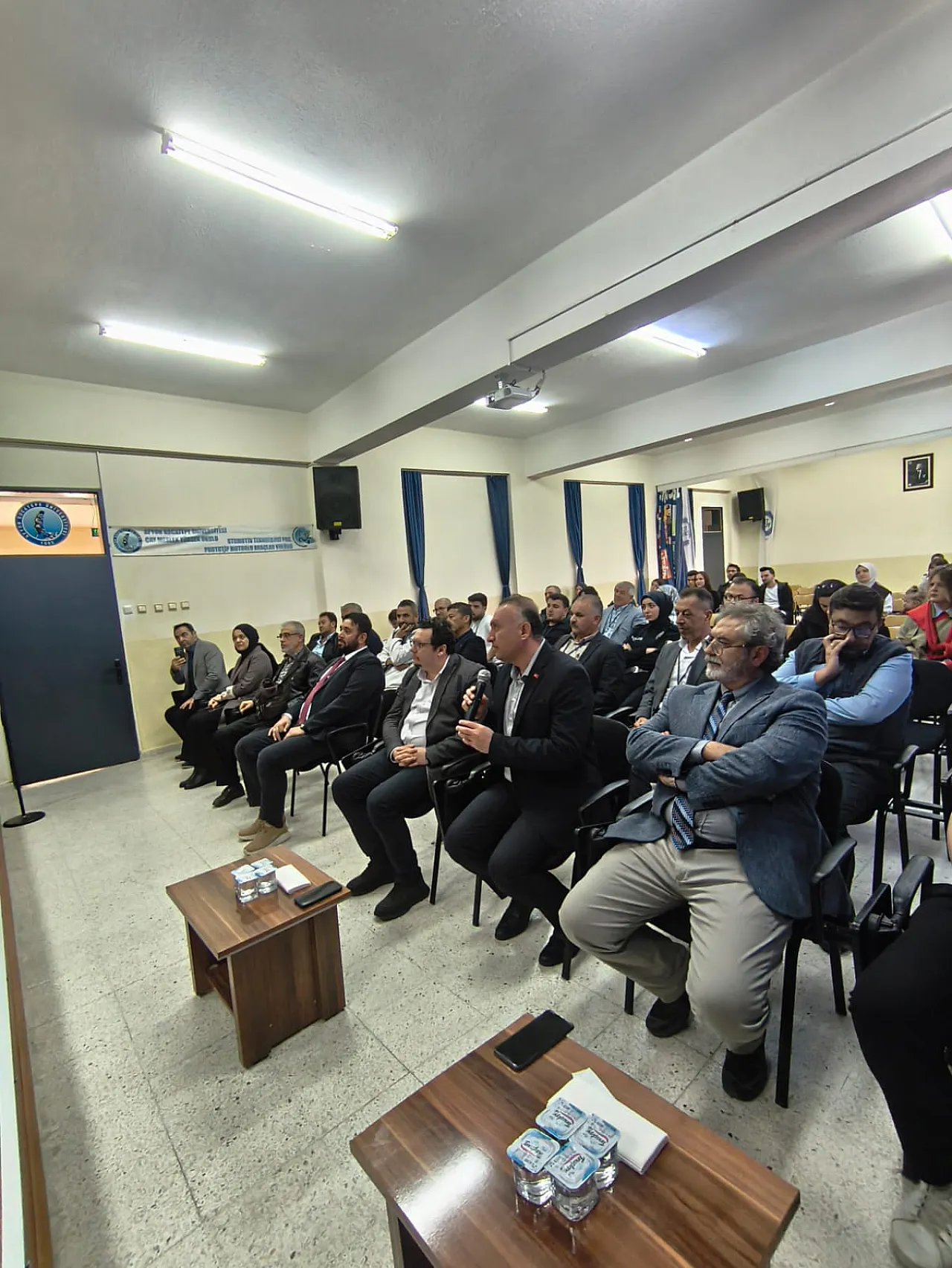 Yıllar Sonra Aynı Çatı Altında: Çay MYO Mezunları Bu Buluşmada Hasret Giderdi!