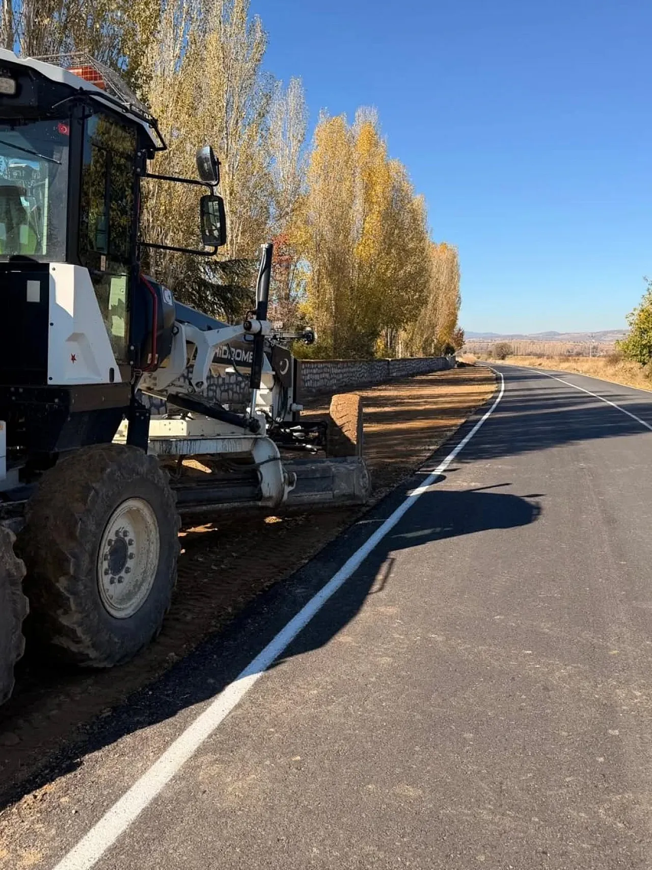Afyon'da 3 Köyü Birbirine Bağlayan Yol Asfalta Kavuştu!