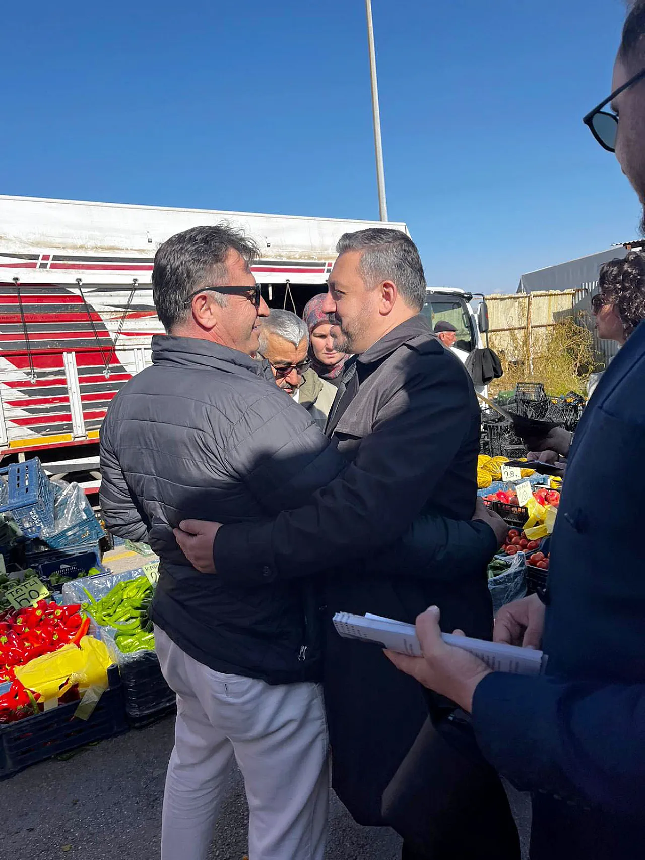 Anahtar Parti Pazarda Nabız Tuttu