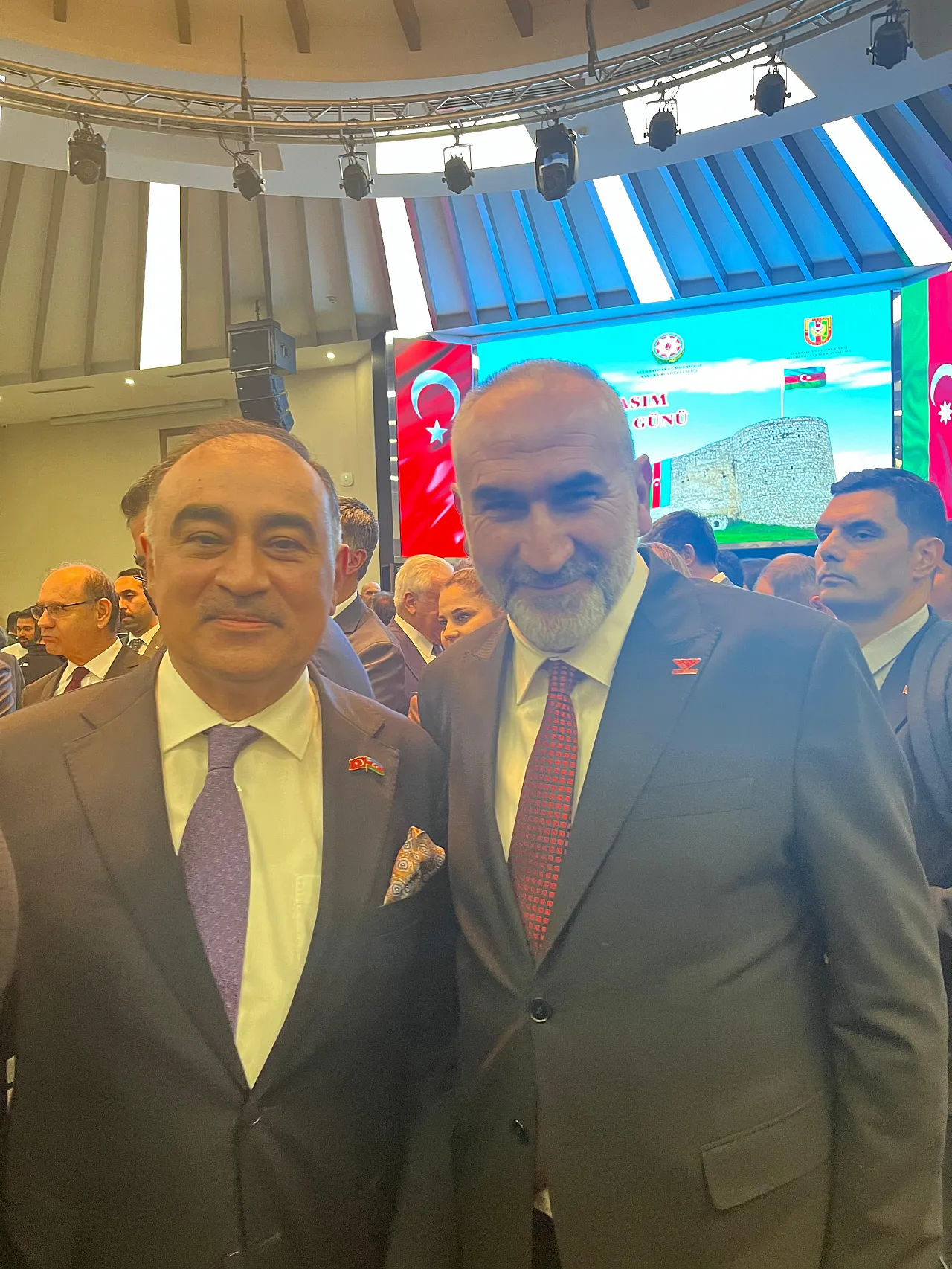 Beşer, Önemli İsimlerle Bir Araya Geldi