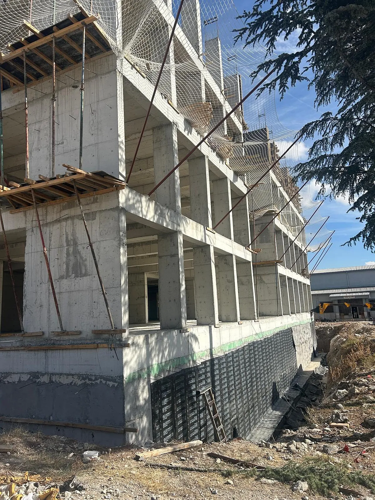 Müdür Sünnetci, Hafta Sonu Da Mesaide