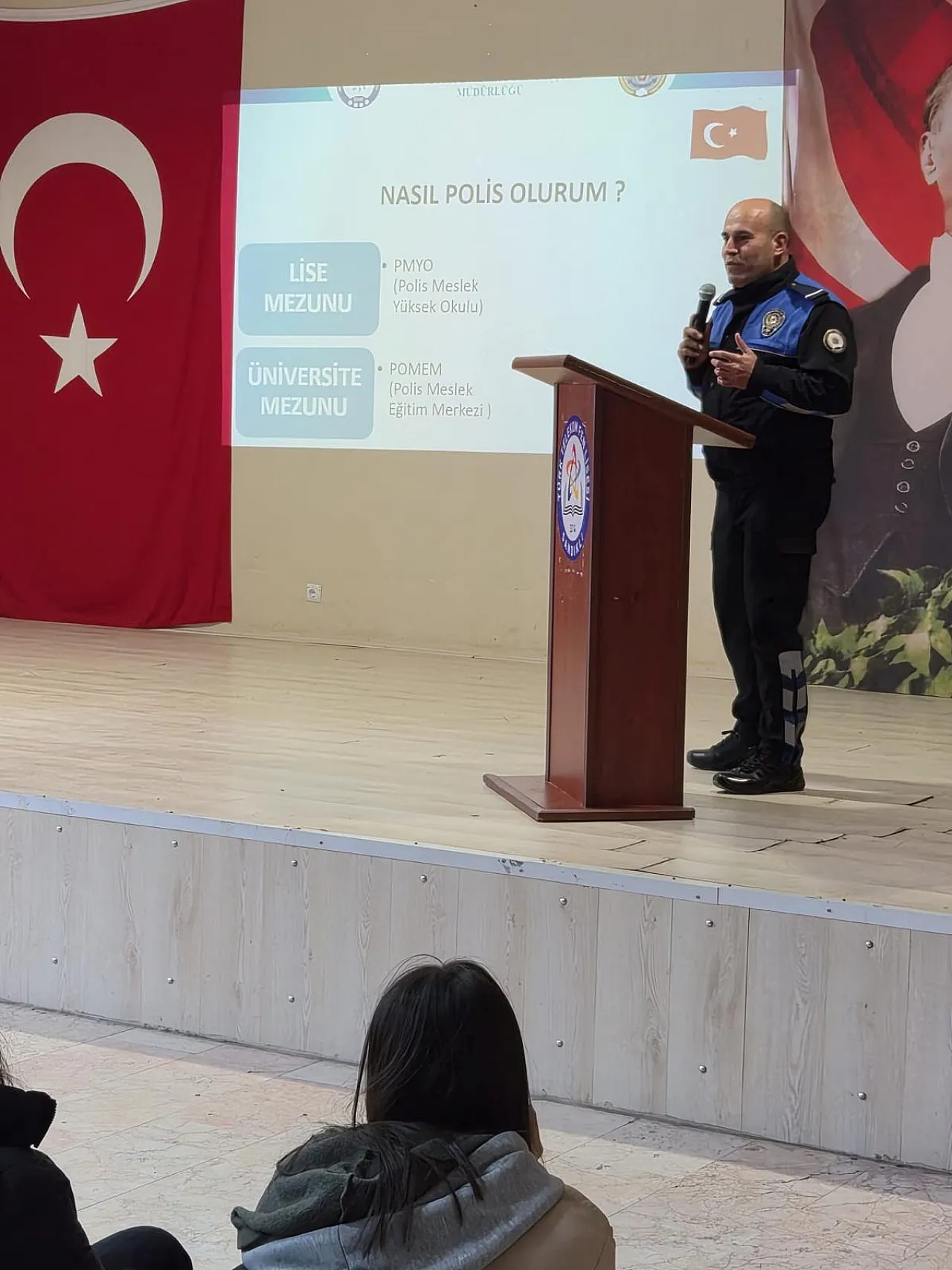 Afyon Polisinden Sandıklı'da Geniş Bilgilendirme