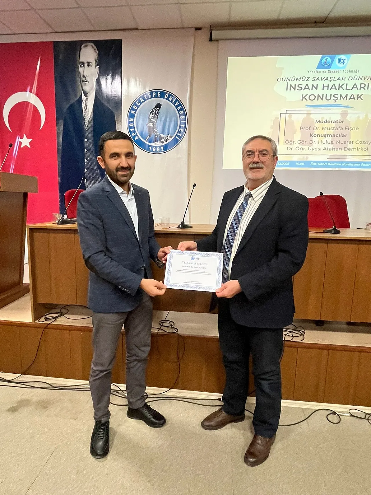 Batı'nın Çifte Standardı ve Gazze'deki İnsan Hakları İhlalleri AKÜ'de Tartışıldı