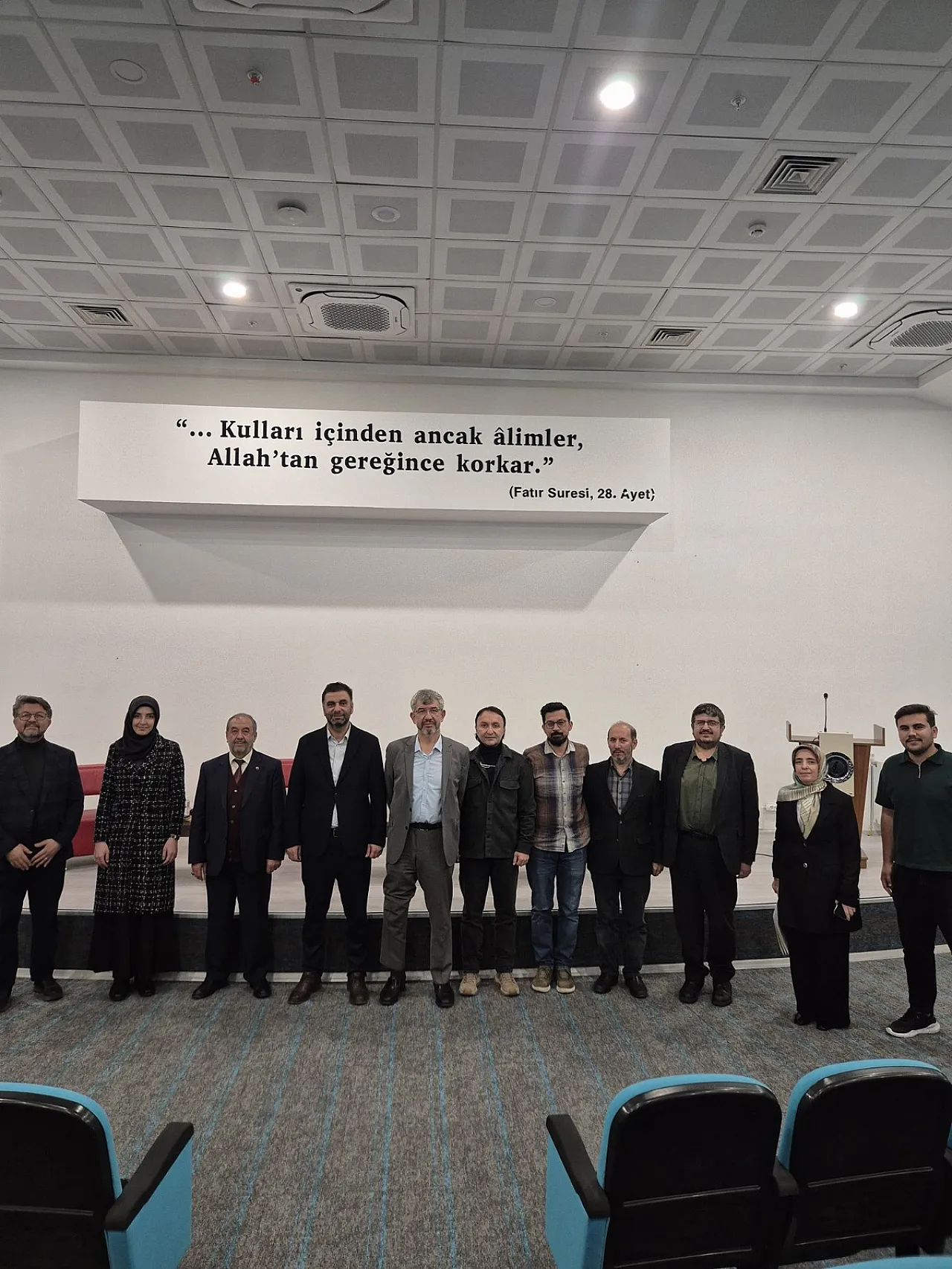 İlahiyatçılar İçin Donanım Ve Kur'an Yeterliliği Şart!