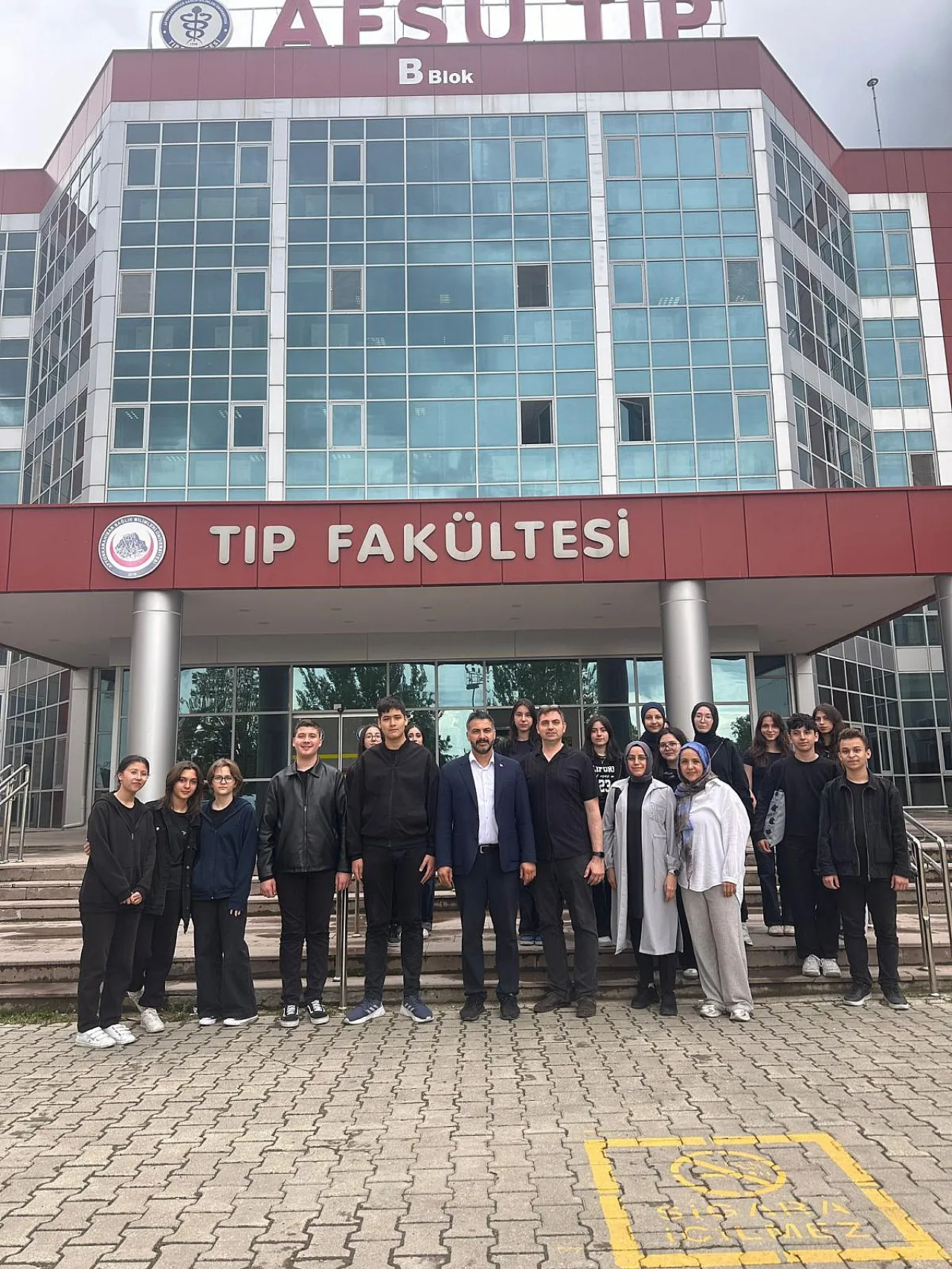 AFSÜ Başhekimi Balcı'dan Gençlere İlham Veren Buluşma