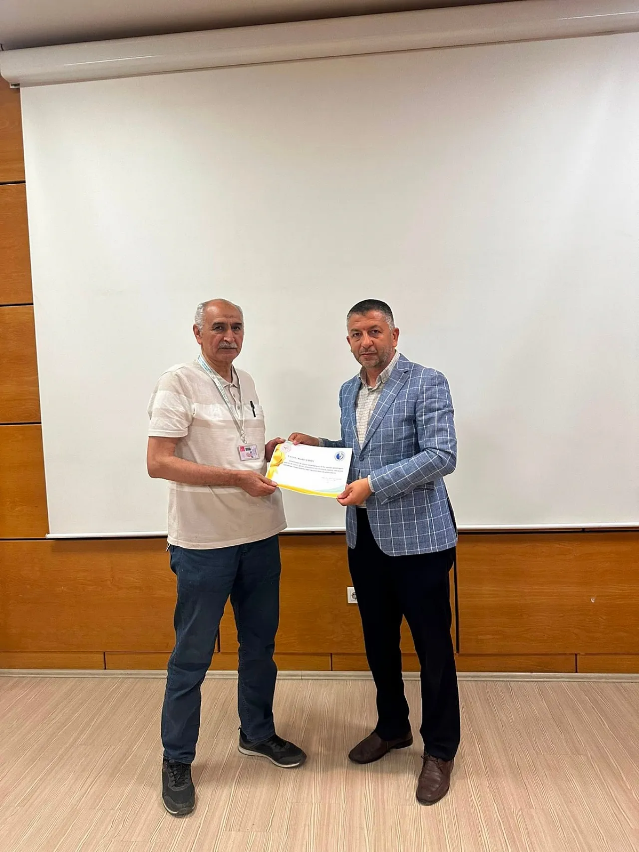 Afyon Devlet Hastanesi'nin 30 Yıllık Emektarlarına Vefa