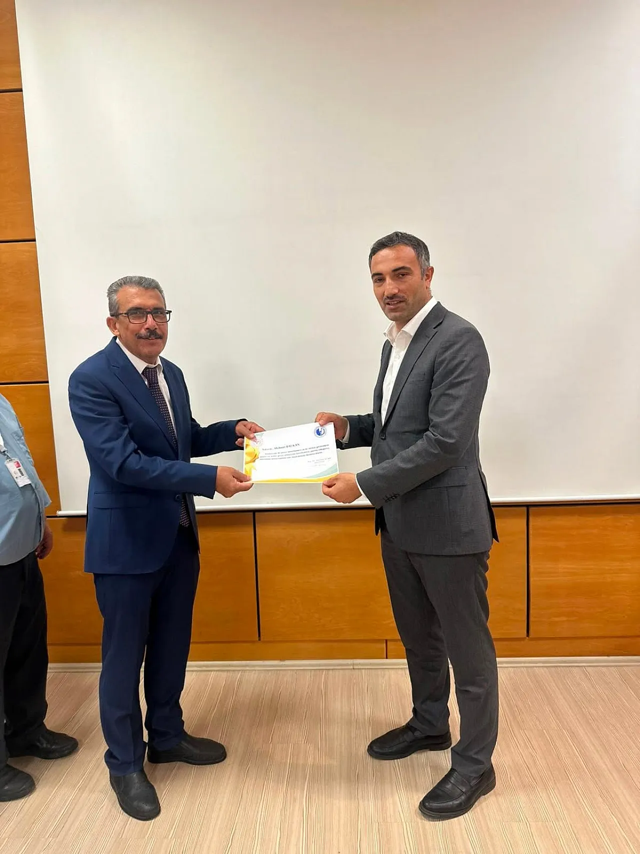 Afyon Devlet Hastanesi'nin 30 Yıllık Emektarlarına Vefa
