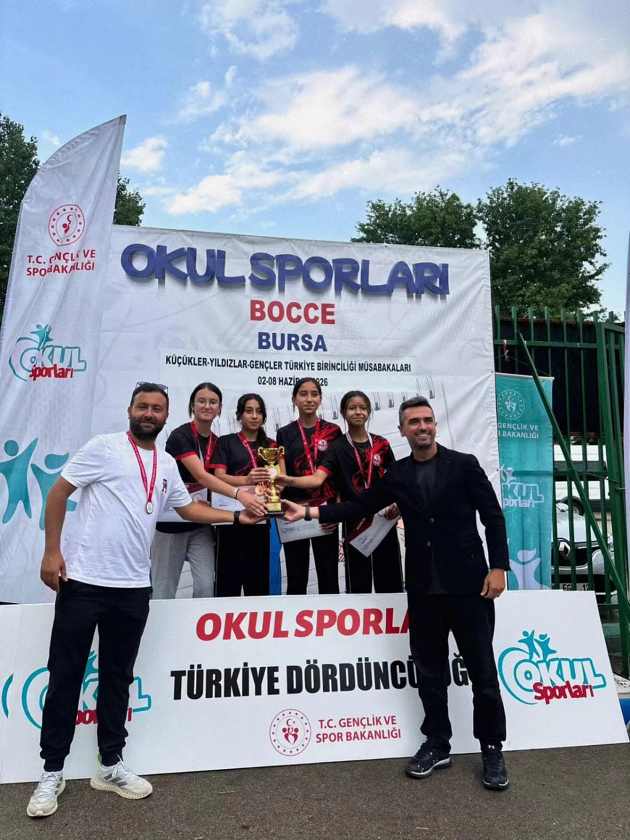 Karaaslan Ortaokulu Öğrencileri Türkiye Finallerine Damga Vurdu