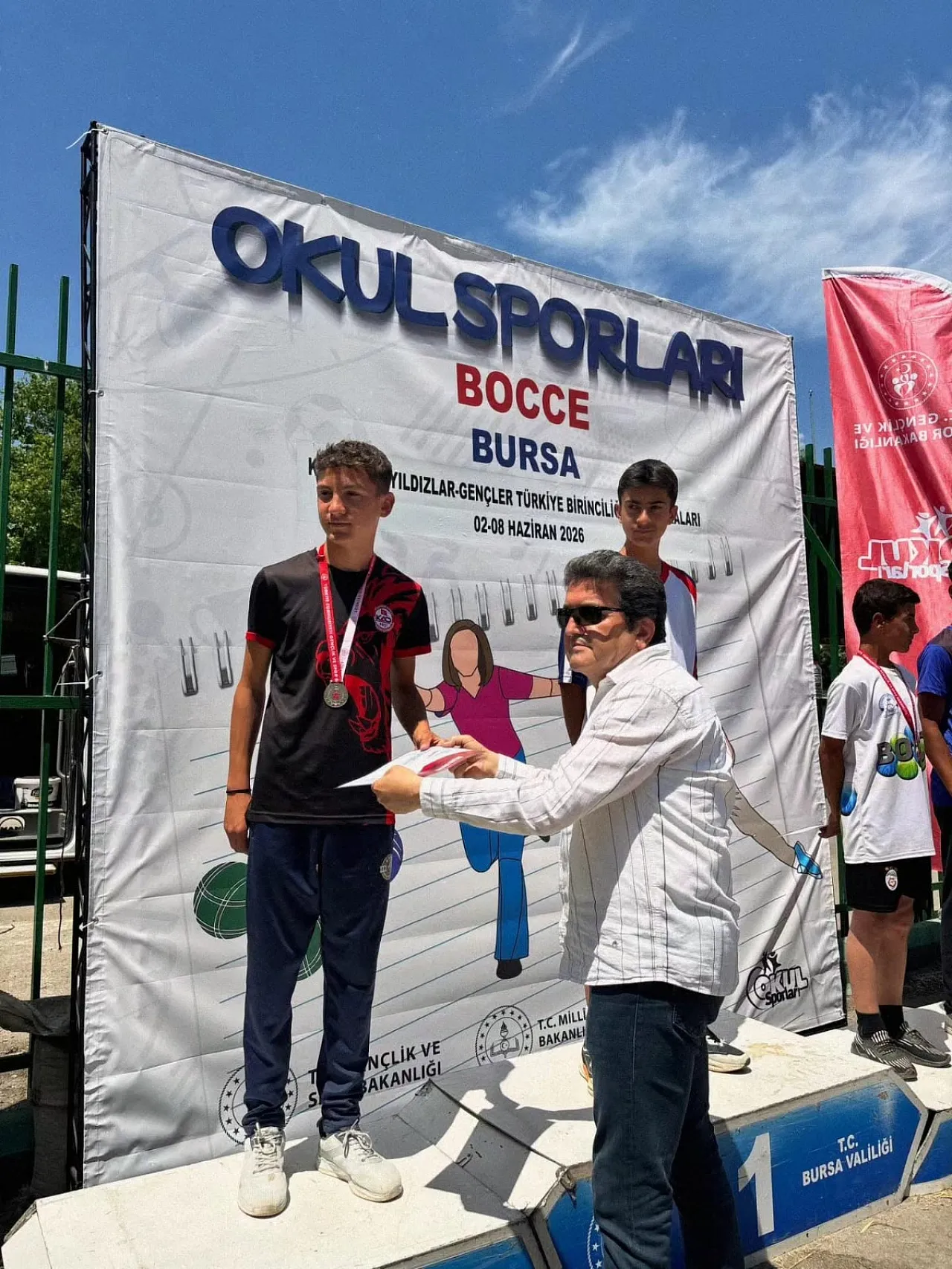 Karaaslan Ortaokulu Öğrencileri Türkiye Finallerine Damga Vurdu