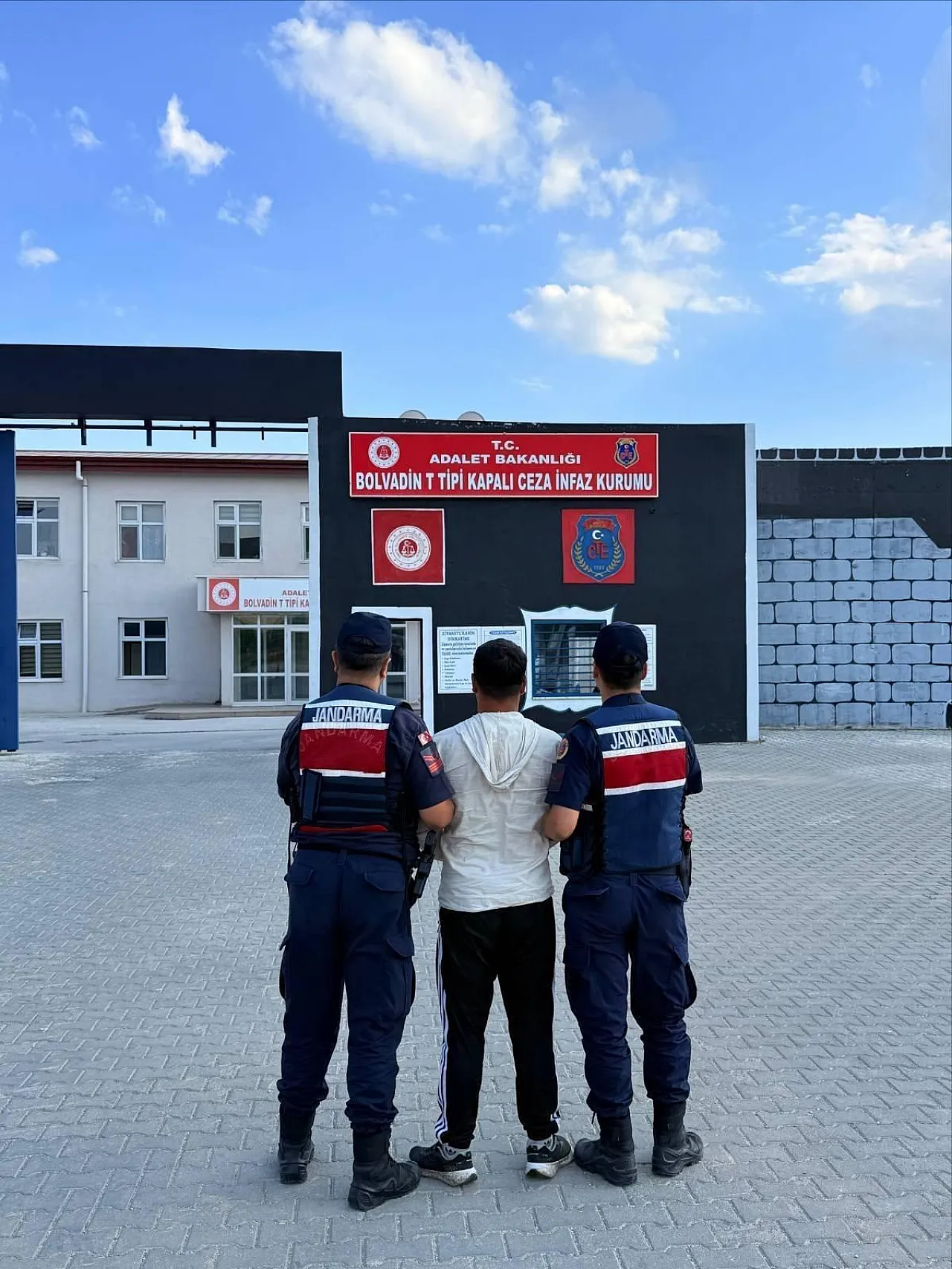 Afyonkarahisar'da Jandarmadan Dev Operasyon!