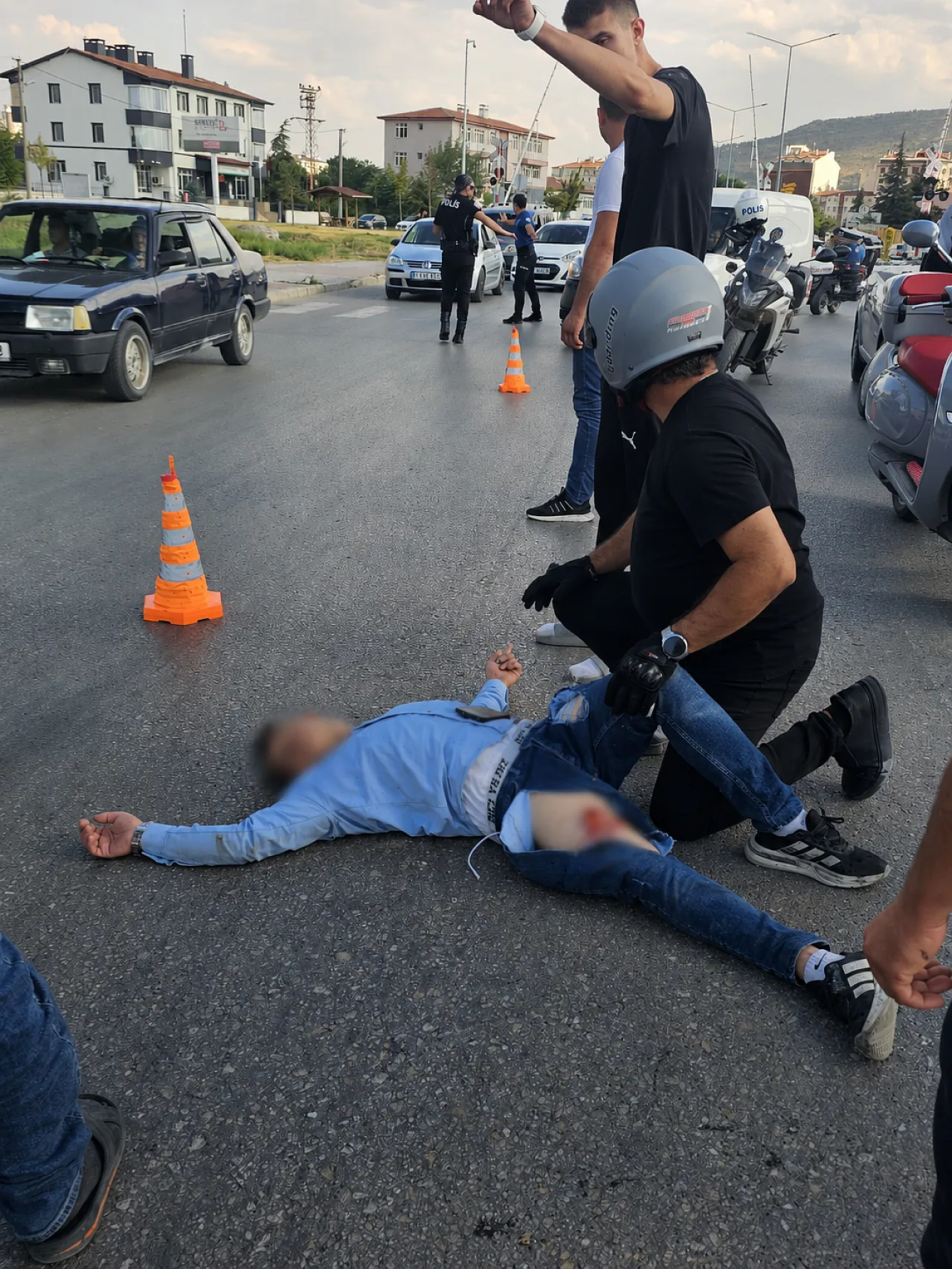 Afyon'da Kampüs Yolunda Korkutan Kaza!