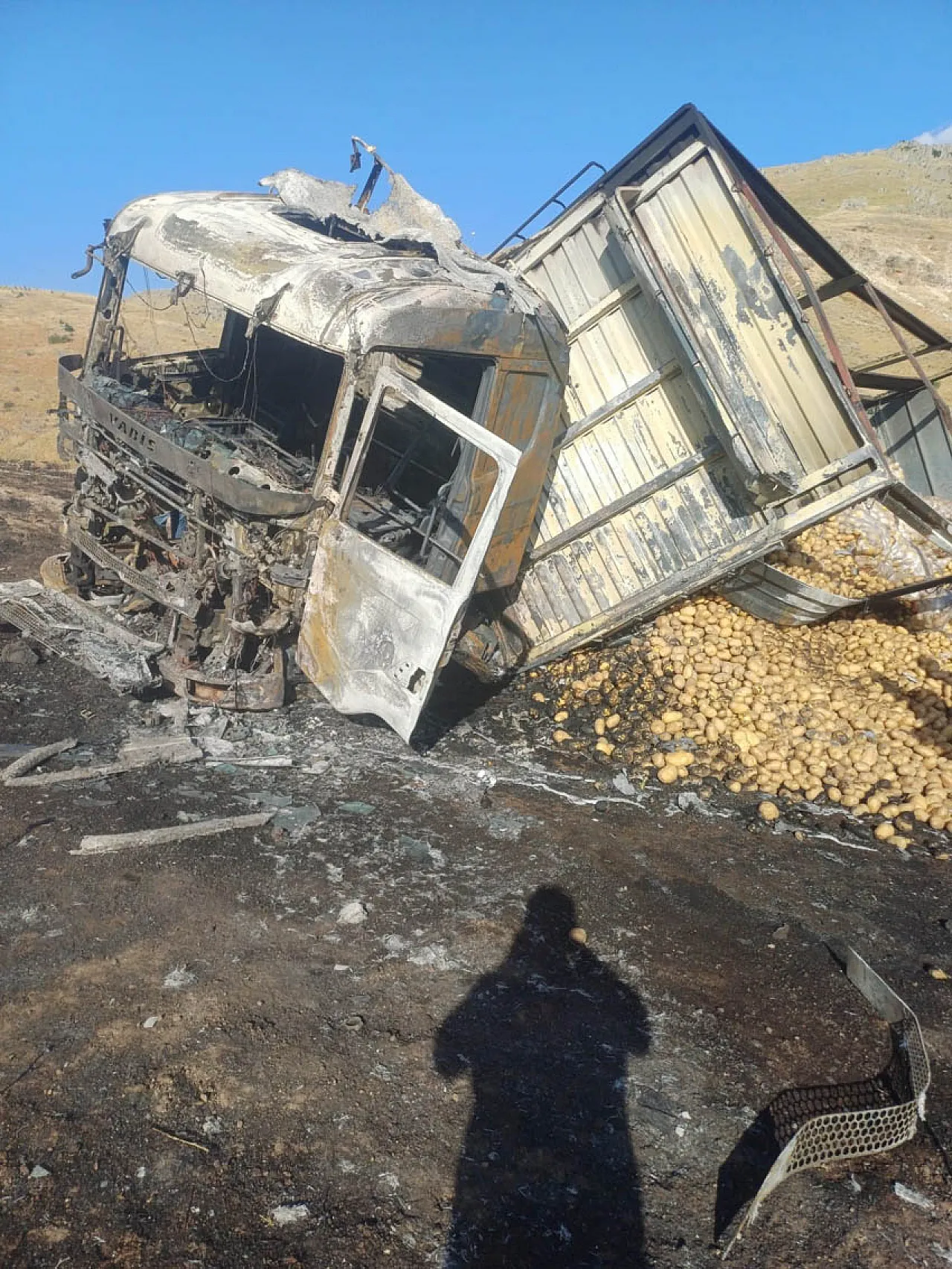 Kamyonun Balatalarından Başlayan Yangın 80 Hektara Zarar Verdi
