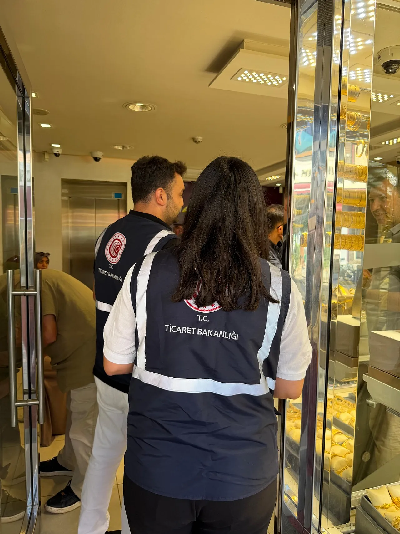 Yetki Belgesi Olmayan Kuyumculuk Yapamayacak