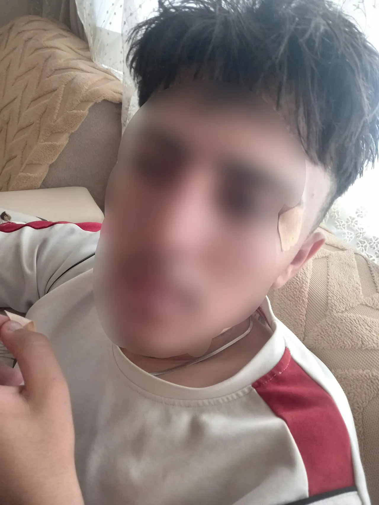 Öğretmenin Kafa Attığı Çocuğun Burnu Kırıldı