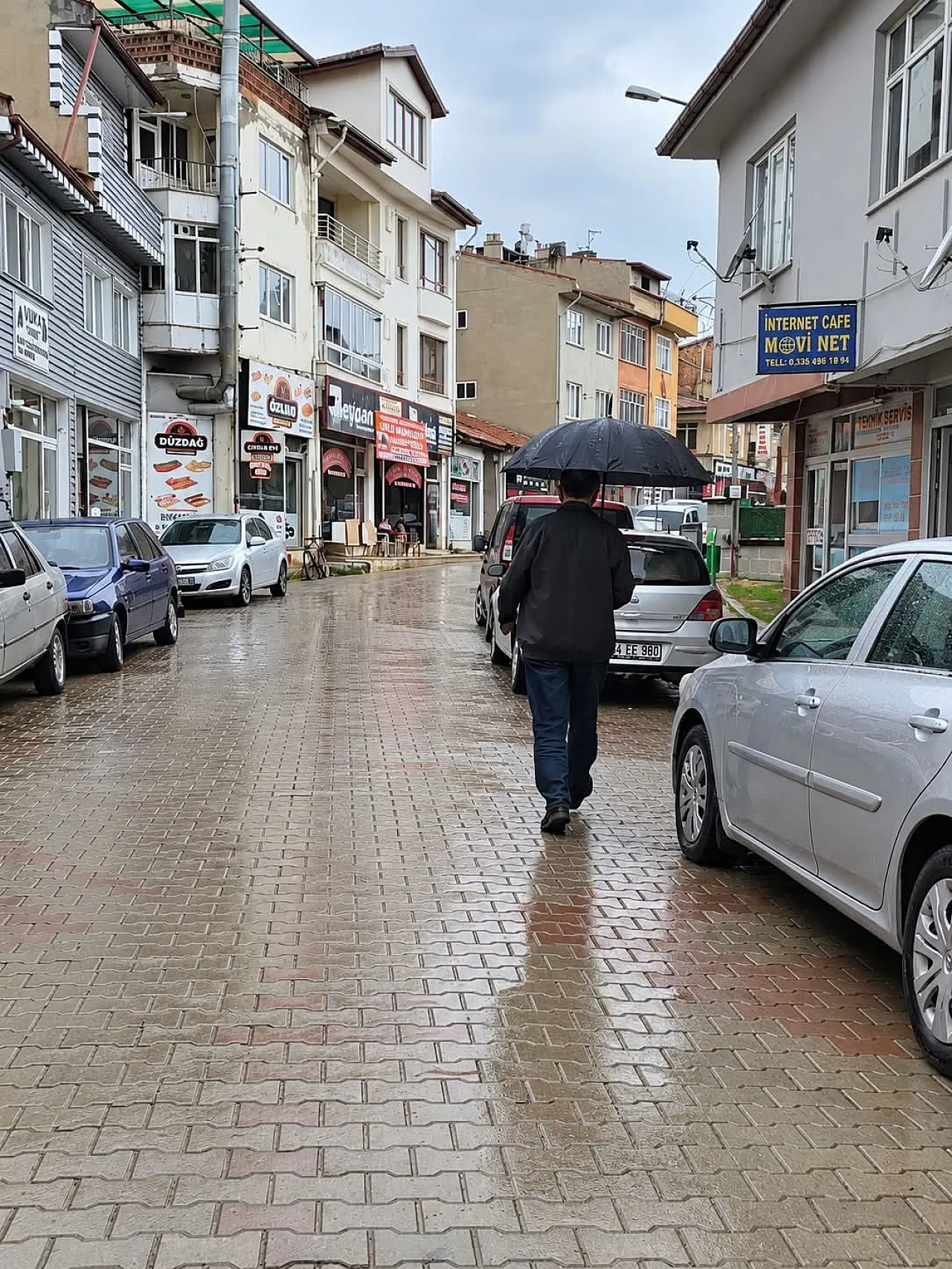 Şuhut'ta Yağış Etkisini Gösterdi