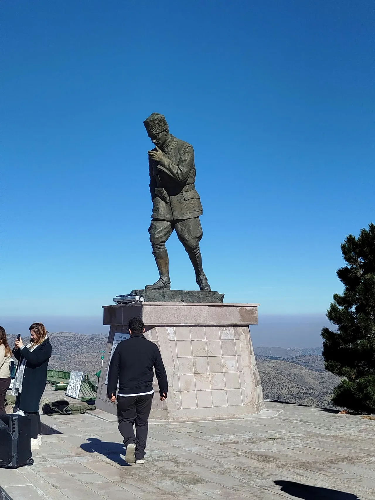 180 Öğrenci Kocatepe'de Tarihi Yerinde Öğrendi