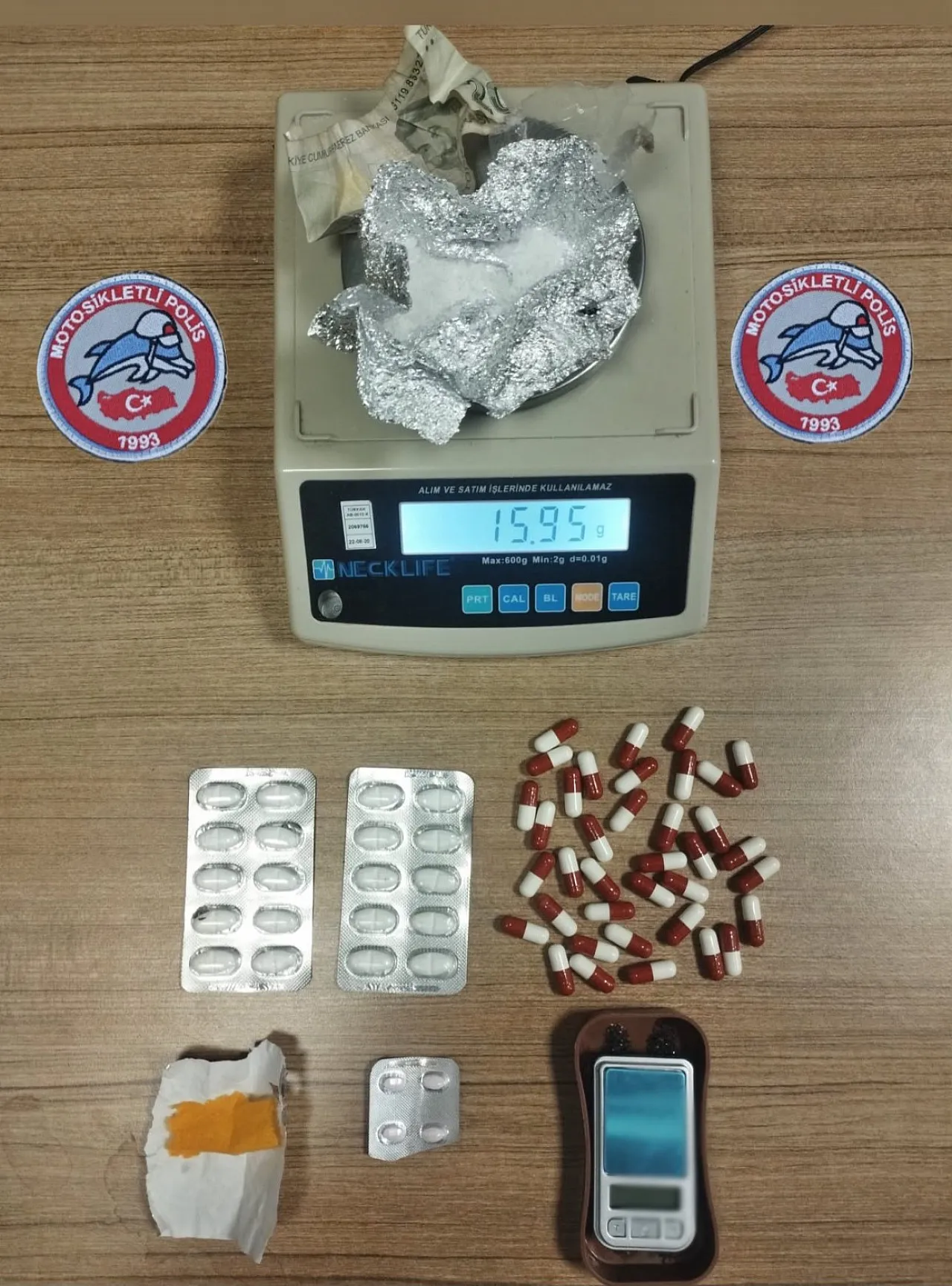 Afyonkarahisar Polisi 1 Haftada 15 Kişi Yakaladı