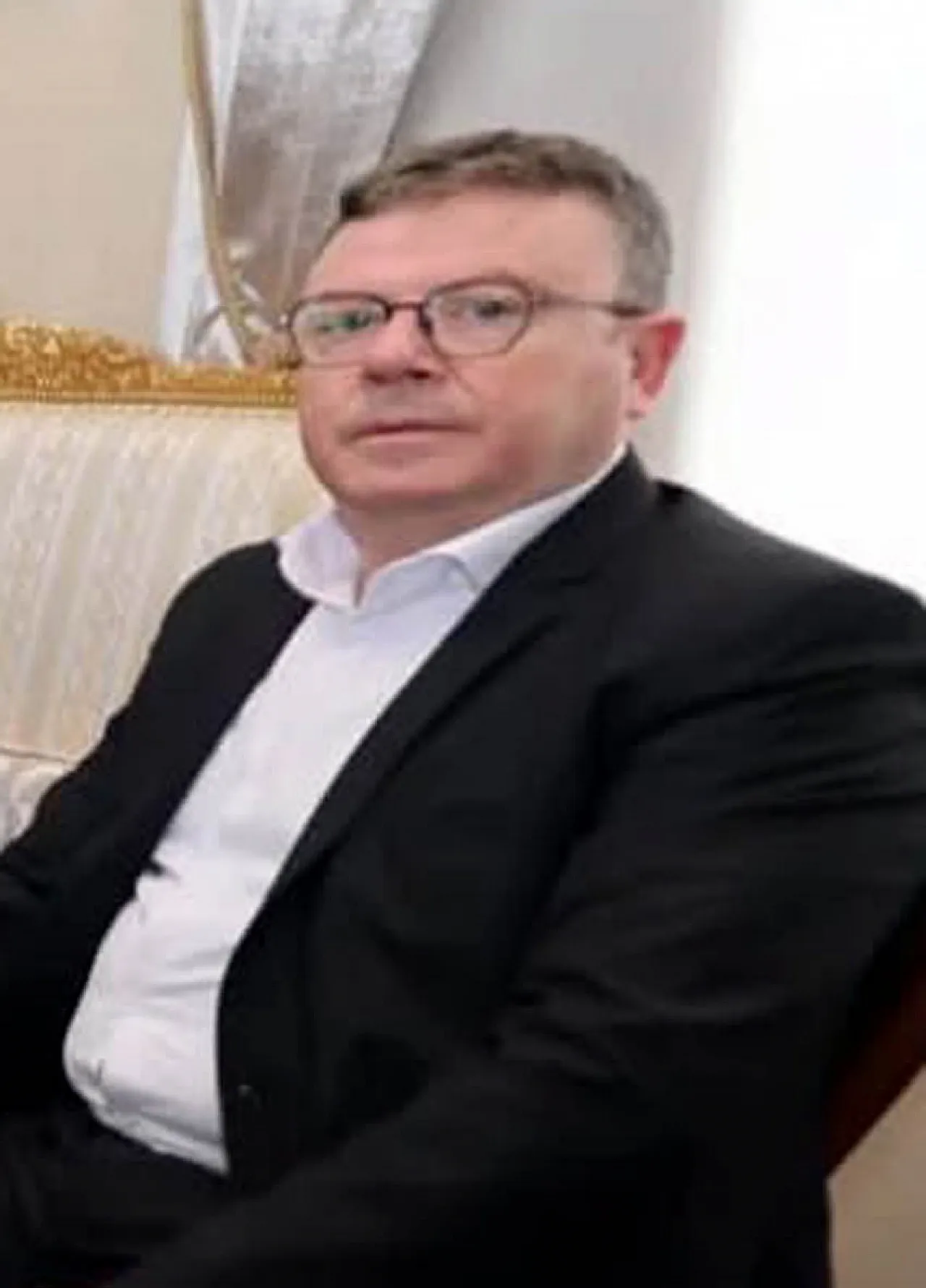 Afyon Ticaret Borsası'nda Hareketli Günler. Mühsürler'in Ekibi Bölündü