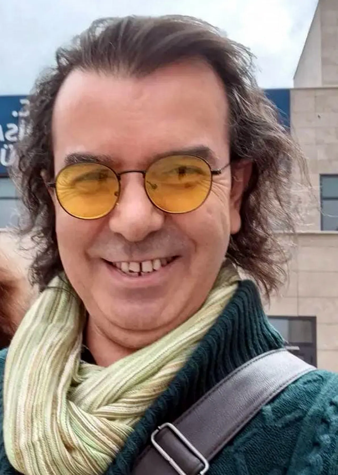 Geçen Seçimde Övüyordu, Bu Seçimde Saldırıyor