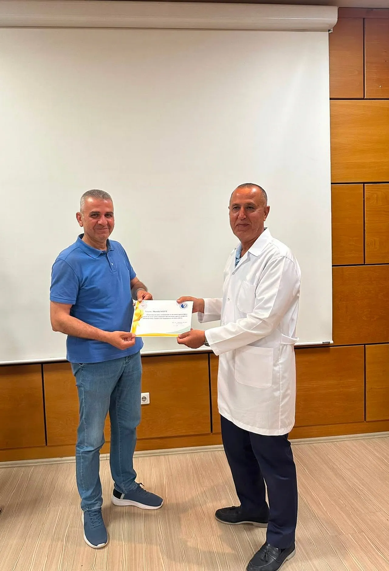 Afyon Devlet Hastanesi'nin 30 Yıllık Emektarlarına Vefa