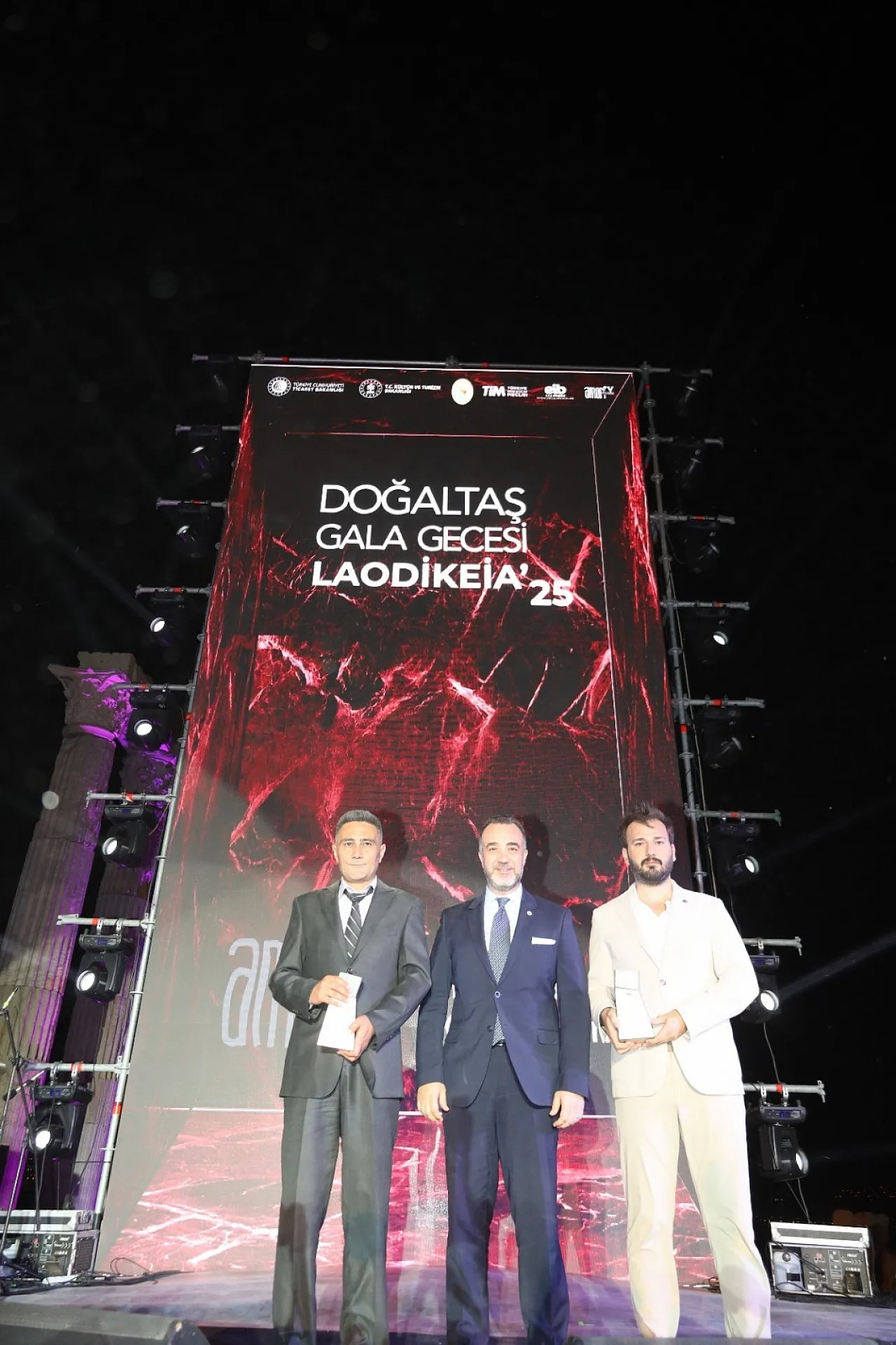 İhracat Onlardan Sorulur… Afyonlu Firmaların Ödül Gururu