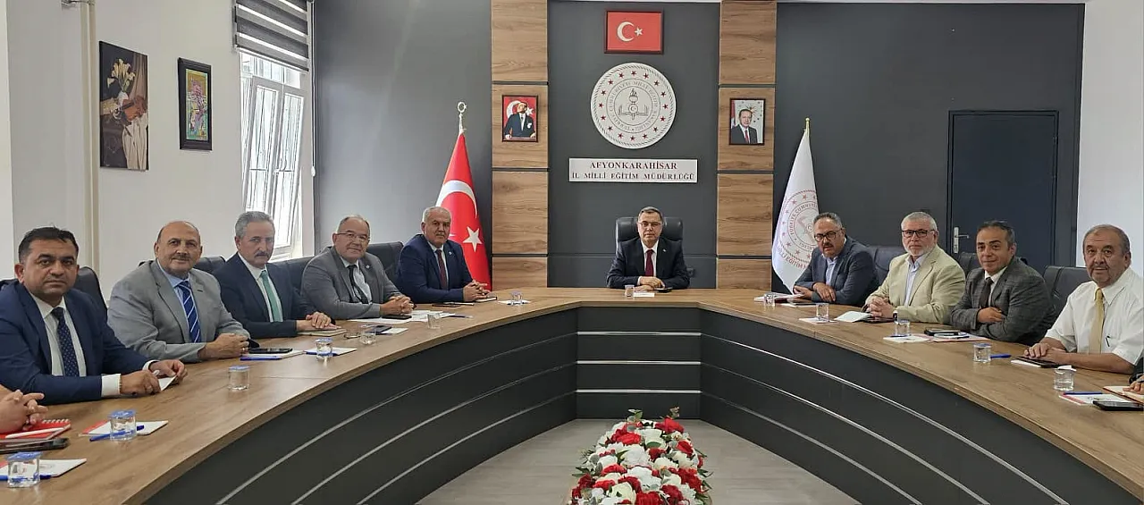 Yeni İl Müdürü Rotayı Çizdi! Afyon'un Eğitiminde Hedefler İstişare Edildi