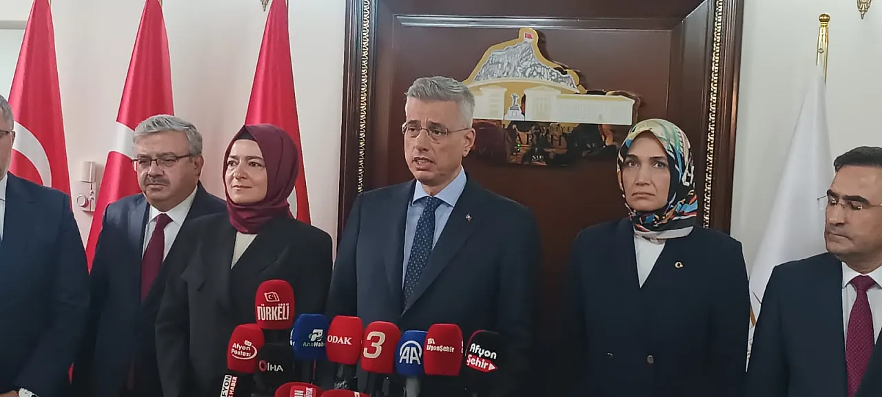 Bakan Memişoğlu İlk Kez Afyon'da Açıkladı… Organ Naklinde Randevu Önceliği