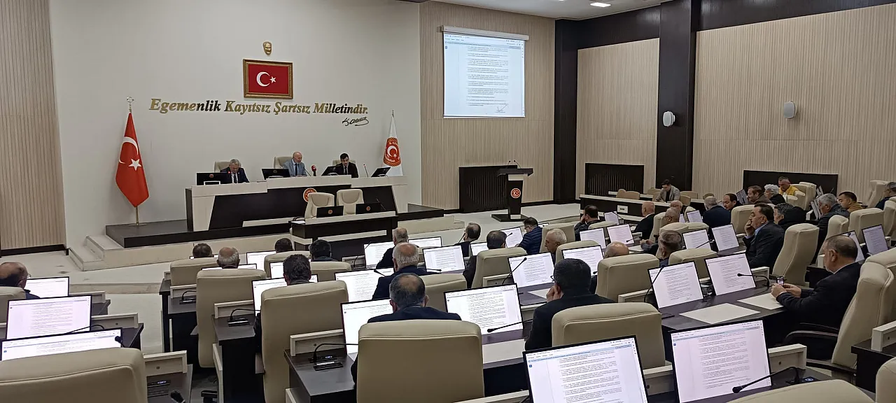 Başkan Siper'den Meclis Üyeleri'ne Teşekkür