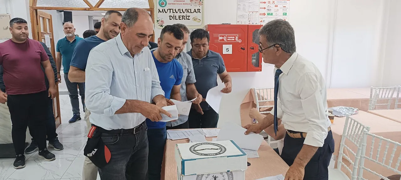 Afyon'da Amatör Spor Camiası Profesyonel Takım İstiyor