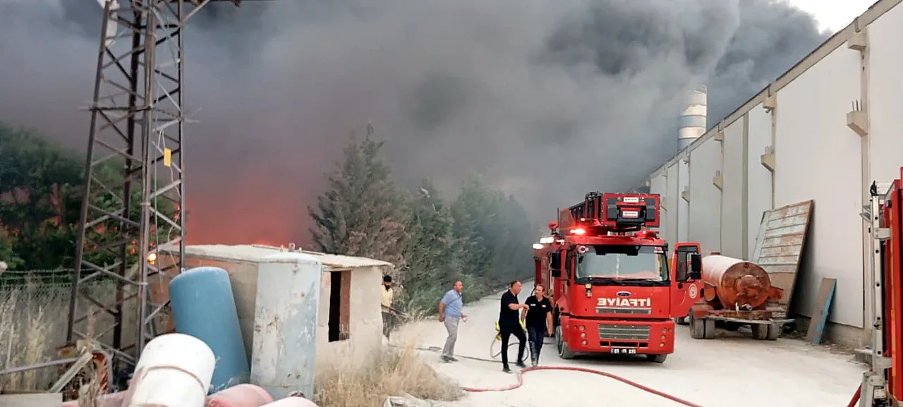 Afyon OSB'deki Yangın kontrol Altına Alındı