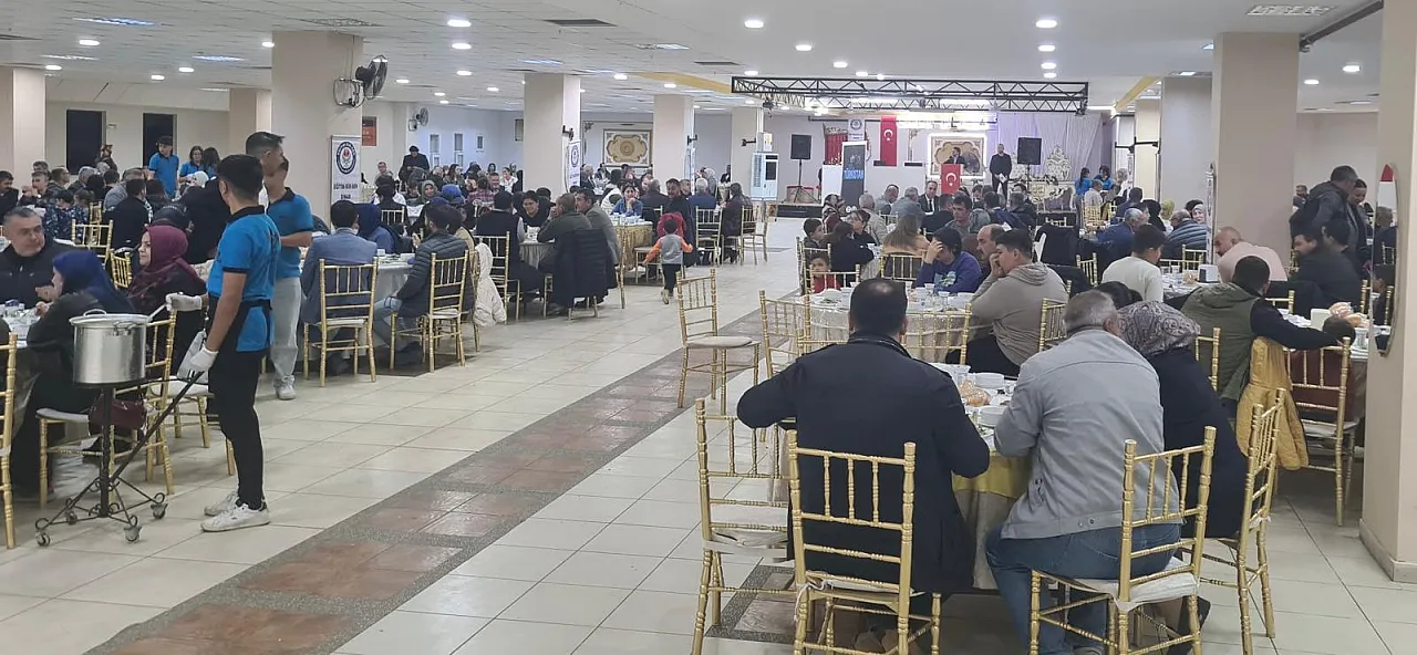 Eğitim Bir-Sen: Yeni Sendikal Düzenleme Şart!