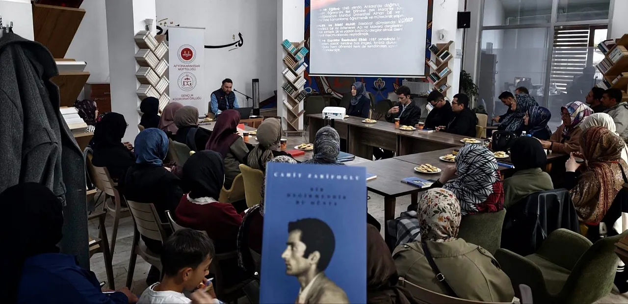 Zarifoğlu'nun Penceresinden: Müslüman Kimliği İnşa Etme Yolculuğu Başladı!
