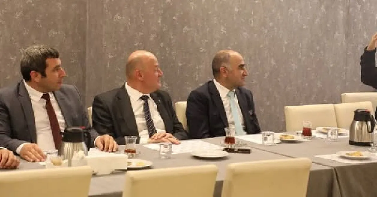 AFSÜ Bilim Kafe'de Tarih Molası: Çanakkale