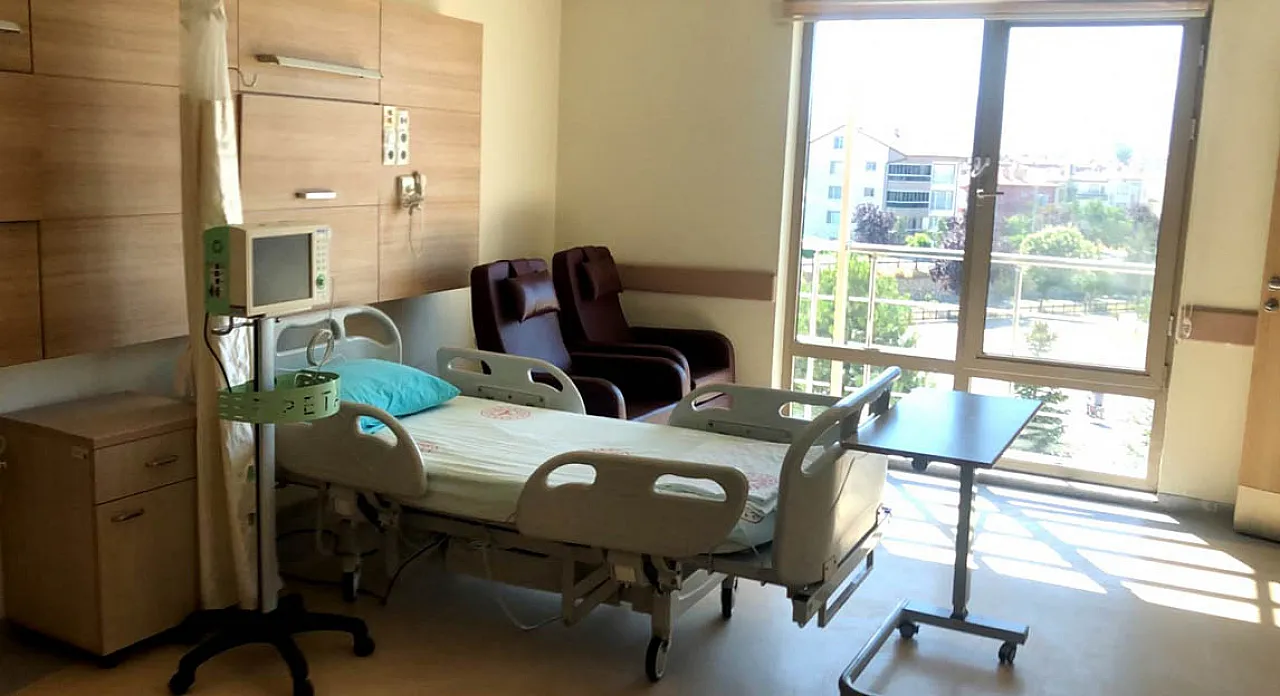 Afyon'da Palyatif Bakımda Yeni Dönem: Palyatif Kritik Bakım Servisleri Hizmete Açıldı