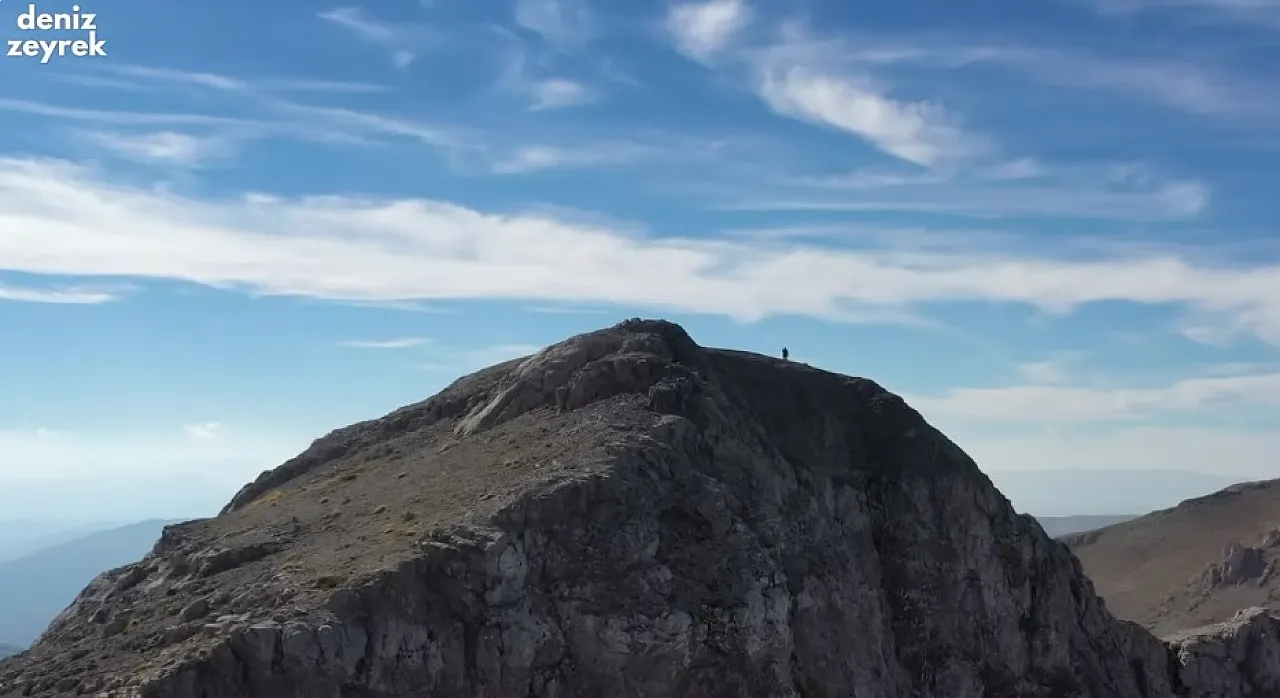 Gazeteci Deniz Zeyrek, Afyon'da Zirveye Çıktı