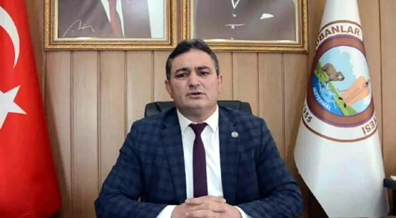 Yoğun Bakımda! Belediye Başkanından Üzen Haber: Kalp Krizi Geçirdi