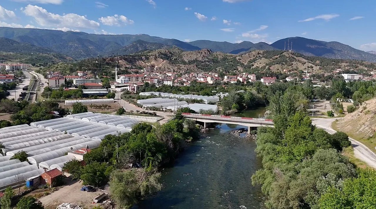 Türkiye'nin En Sıcak Yeri Afyon'un Yanı Başında: 46 Derece