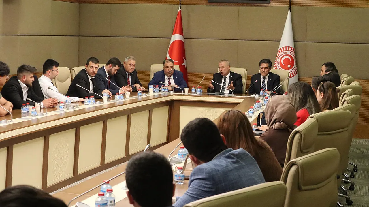 İYİ Parti Afyon Teşkilatı Ankara'da! İşte Programın Detayları...