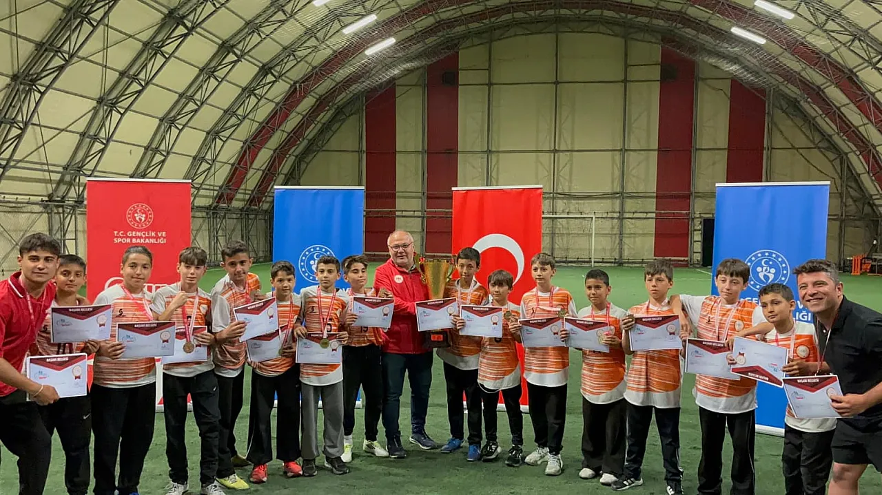 Afyon'da Düzenlenen Şampiyonada Namağlup Gurur!