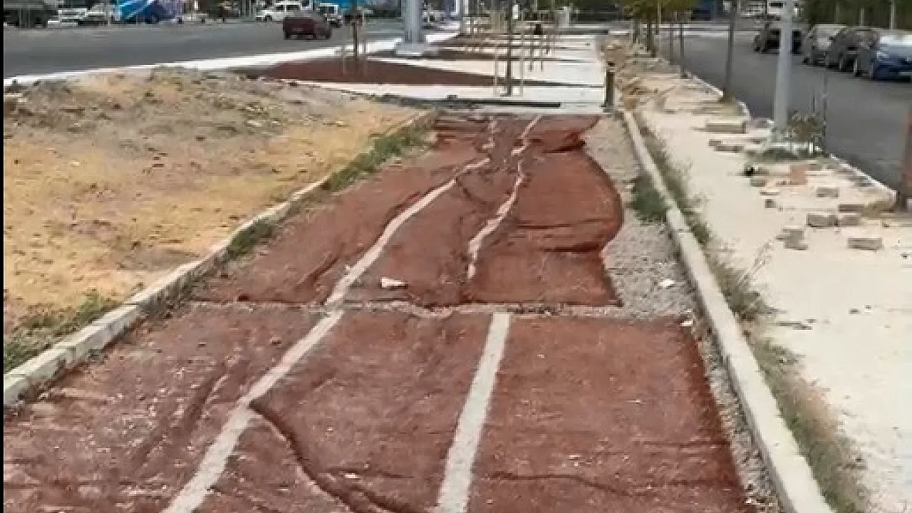 'İnsanlar Buradan Nasıl Geçecek?'