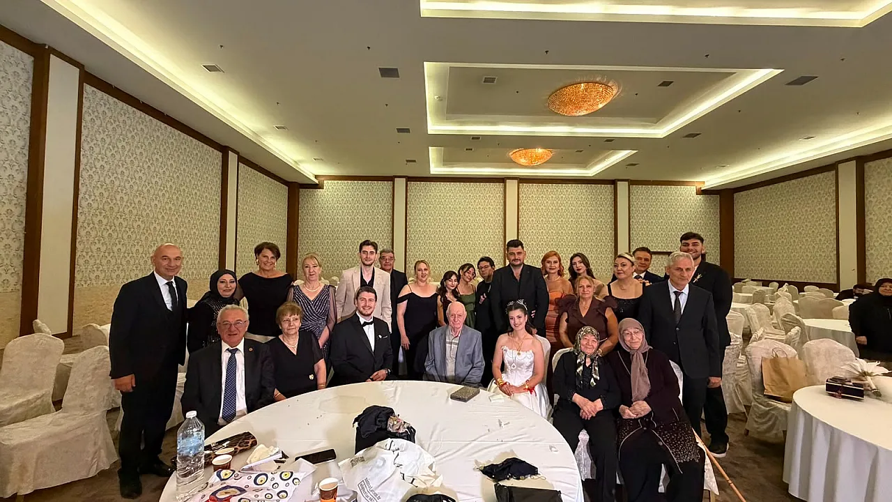 Uzun ve Elçi Ailelerinin Mutlu Günü