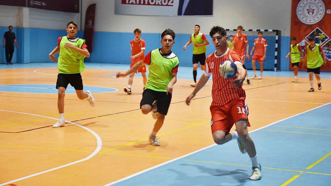 Öğrencilerden Kıyasıya Mücadele… Şampiyon Belli Oldu