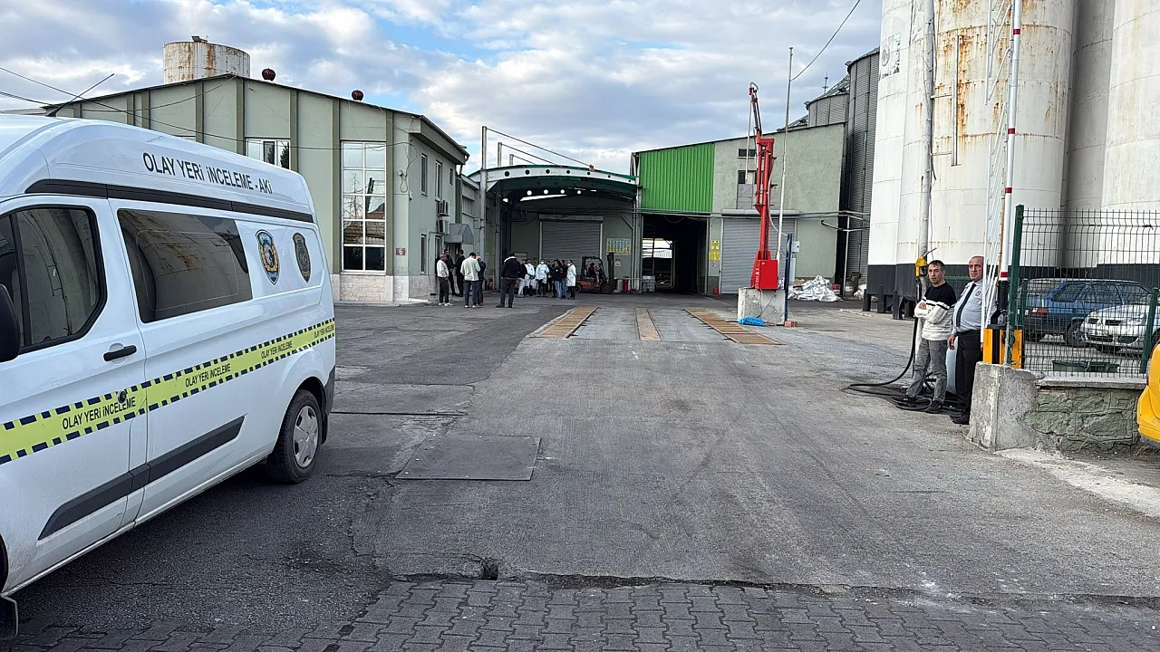 Afyon'da Fabrikada Patlama! Ekipler Bölgeye Sevk Edildi