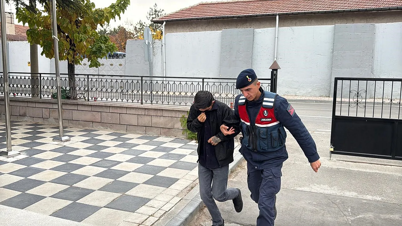 Hakim ve Savcı Kılığına Girdiler, Yakalandılar!